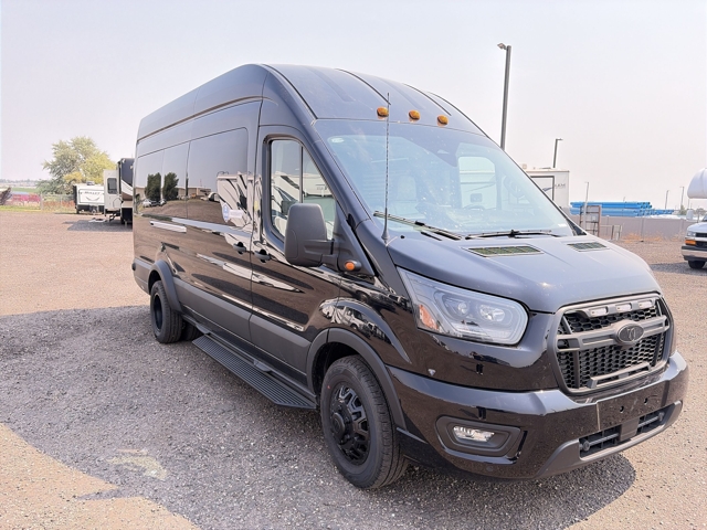 2027 Thor Freedom Mover PX10 Awd — photo 1 of 8