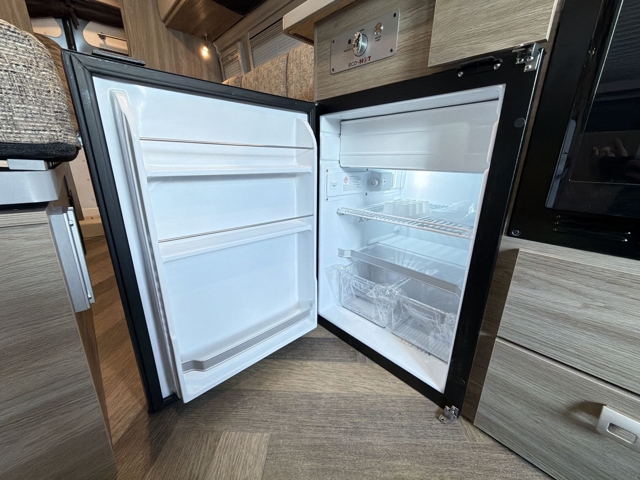 2027 Winnebago Travato 59K — photo 8 of 8