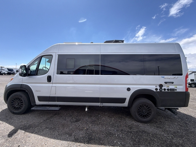 2027 Jayco Swift 20T — photo 7 of 8