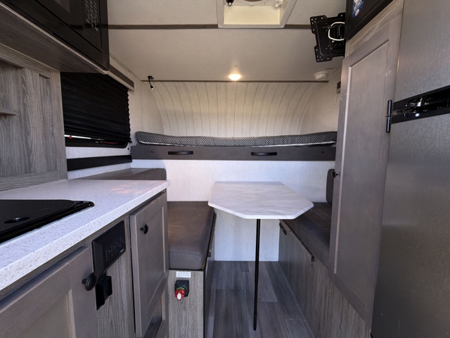 2025 Sunset Park RV Sun Trek 600 — photo 2 of 8