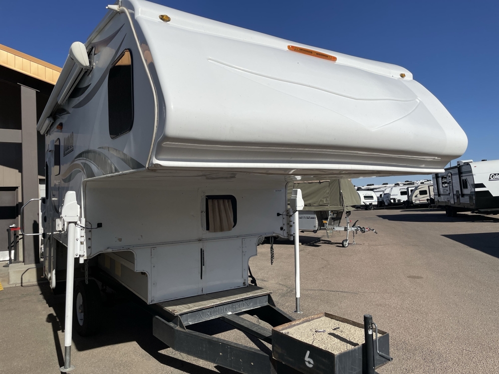 2017 LANCE LANCE 1172