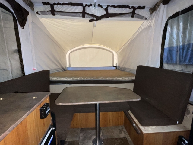 2016 Starcraft Comet 1222 — photo 3 of 7