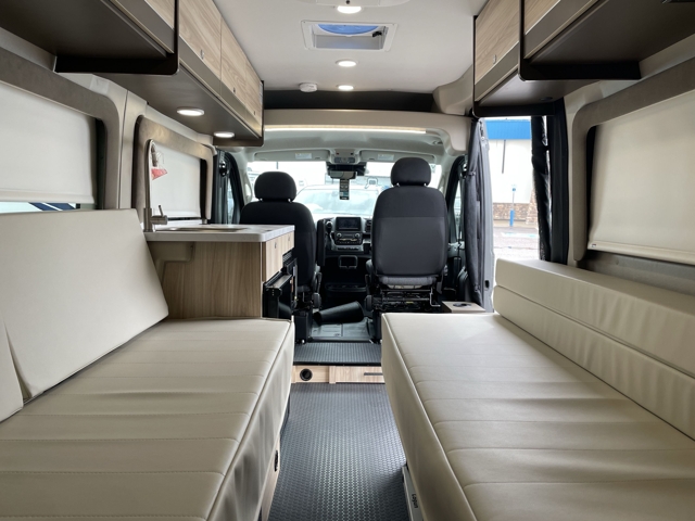 2027 Jayco Swift 20T — photo 4 of 8