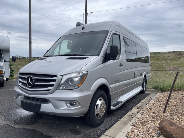 2018 Coachmen Galleria 24T — photo 4 of 8
