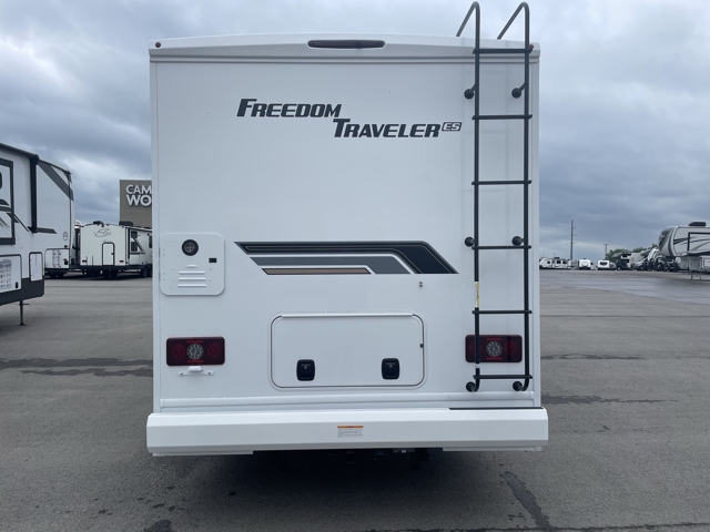 2027 Thor Freedom Traveler A26 — photo 8 of 8