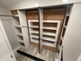 walk-in-closet