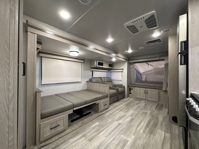 2022 Forest River Rockwood Roo 235S — photo 3 of 8