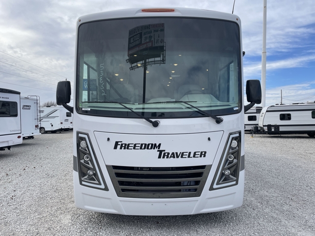 2026 Thor Freedom Traveler A32 — photo 5 of 8