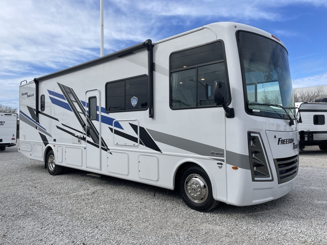 2026 Thor Freedom Traveler A32 — photo 1 of 8