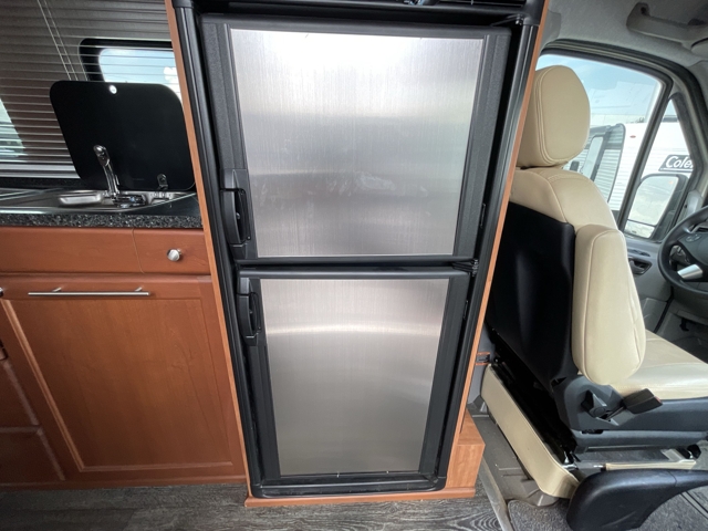 2015 Roadtrek Roadtrek CS Adventurous — photo 8 of 8