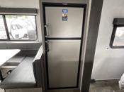 2022 Coleman 2455bh