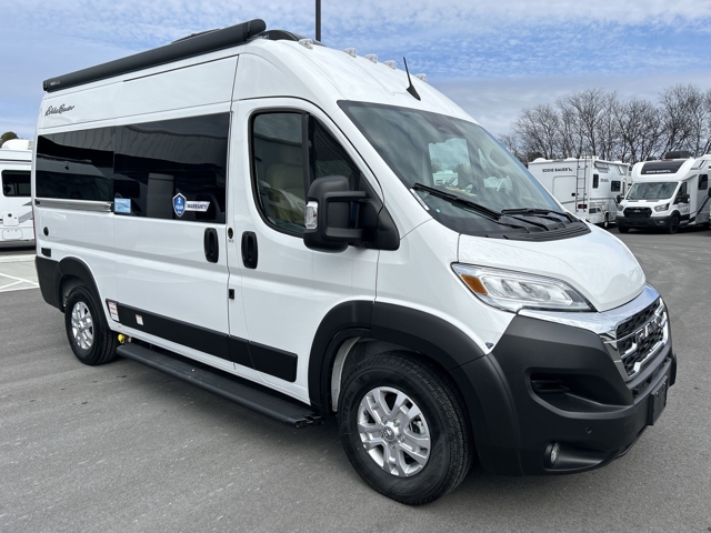2026 Thor Eddie Bauer 18EB — photo 1 of 8