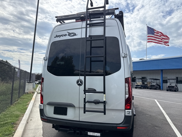2023 Jayco Terrain 19Y — photo 8 of 8