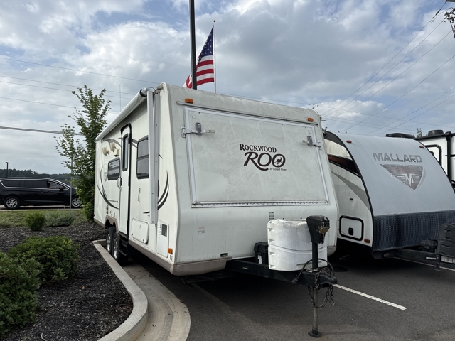 2010 Forest River Rockwood Roo 233S — photo 1 of 8