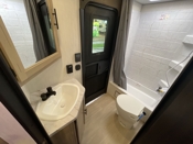 bathroom-2 thumbnail