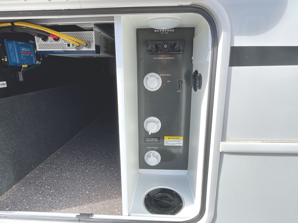 water-center-convenience-station