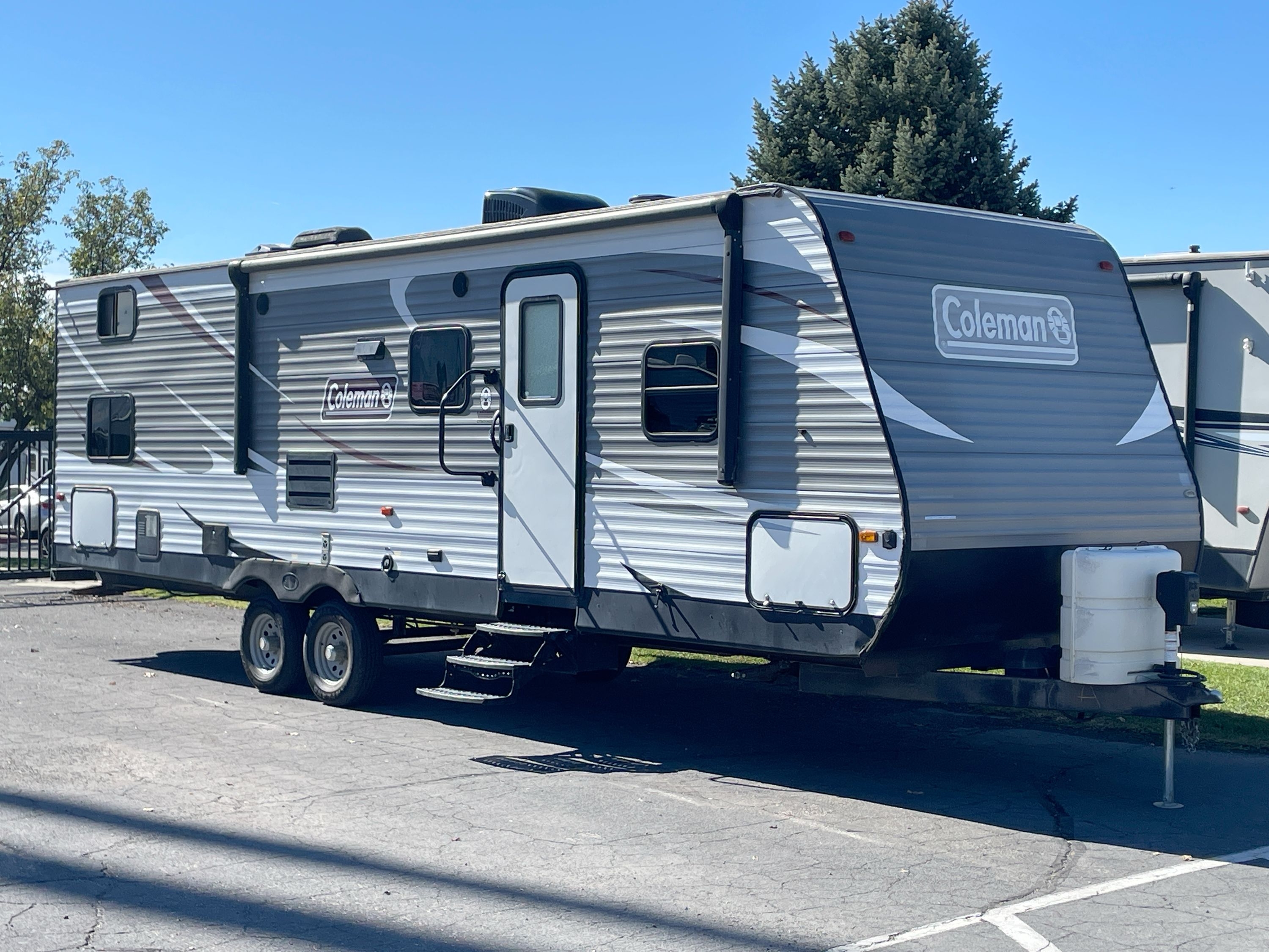 New or Used Coleman Coleman Lantern 295qb RVs for Sale | Camping World