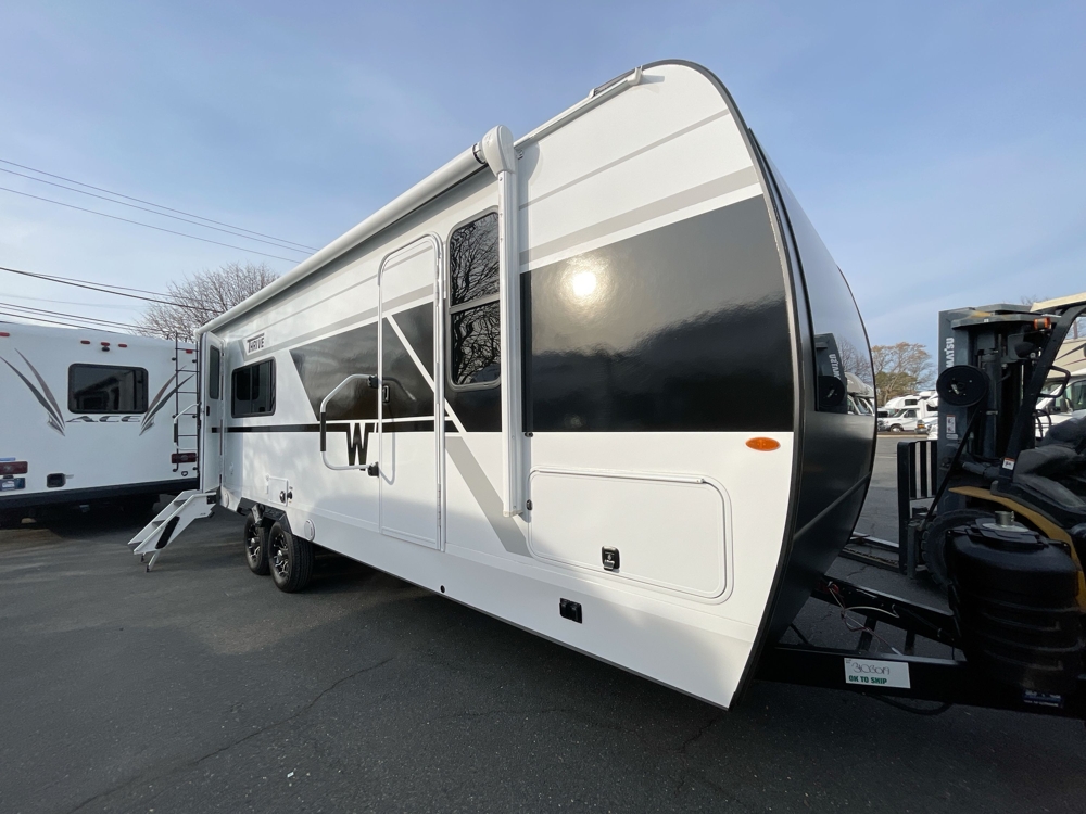 2026 Winnebago Thrive 24RKS