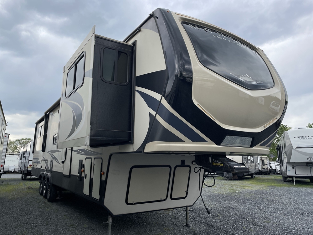 2019 Keystone Montana High Country 381TH