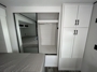 bedroom-closet