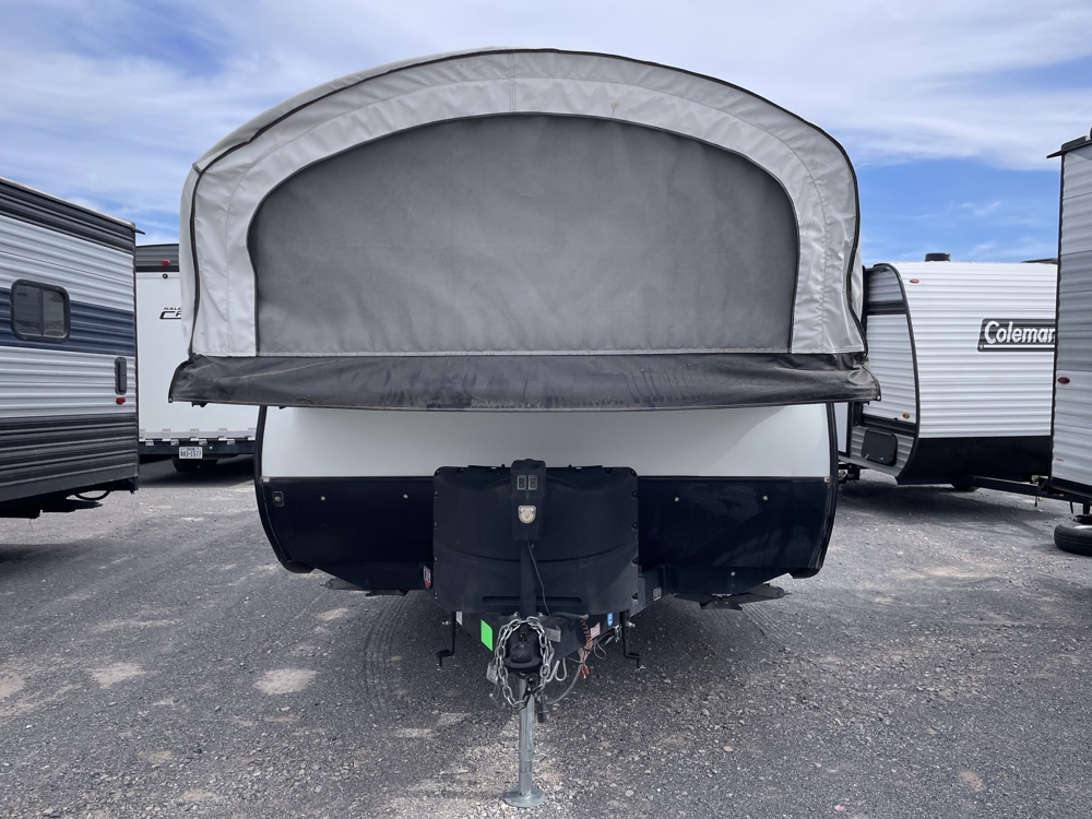 2018 Jayco Jay Feather 19H — photo 4 of 8