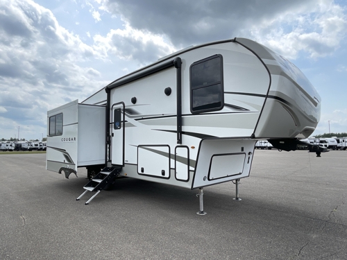 RV carousel image 1