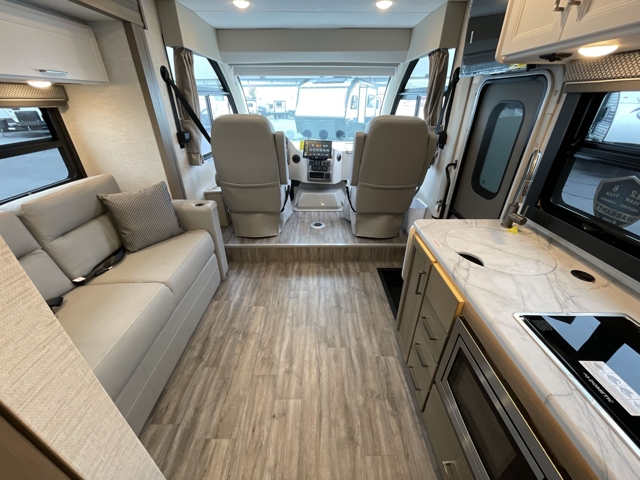 2026 Thor Freedom Traveler A24 — photo 4 of 8