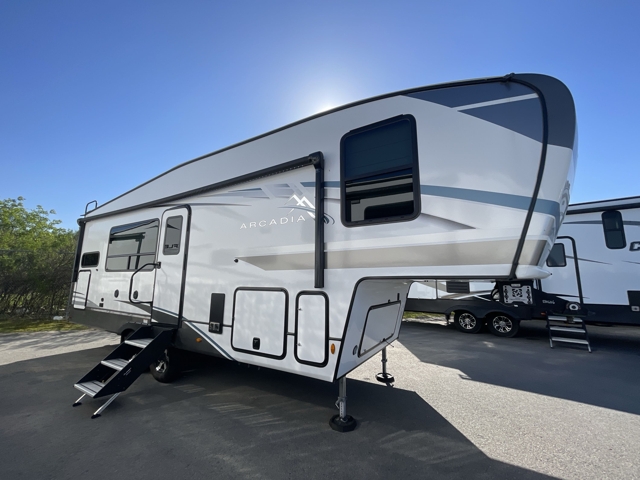 2024 Keystone Arcadia Super Lite 246SLRK — photo 4 of 8