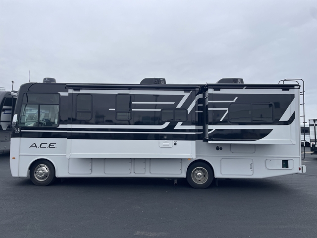 2026 Thor Ace 29G — photo 6 of 8
