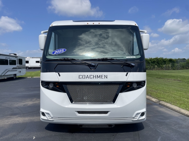 2025 Coachmen Euro 25EU — photo 4 of 8