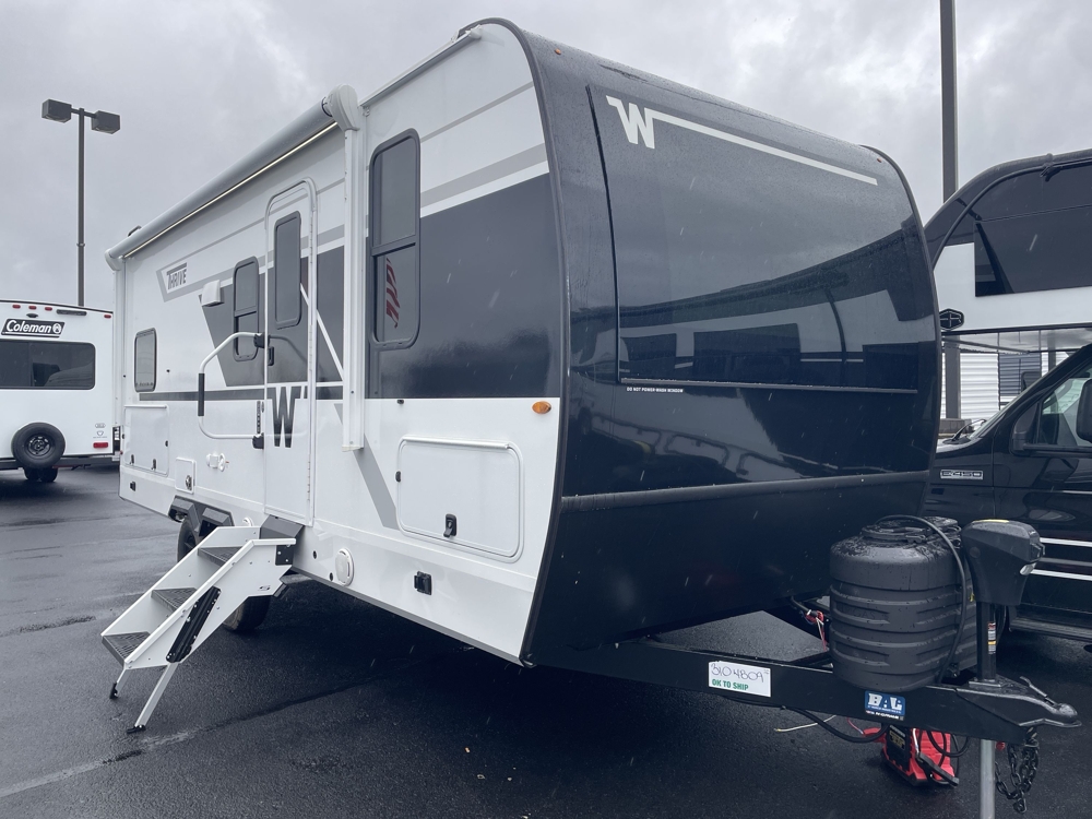 2026 Winnebago Thrive 22MBH