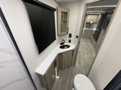 bathroom-2 thumbnail