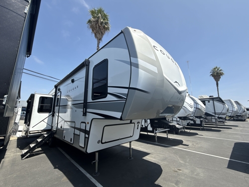 RV carousel image 1