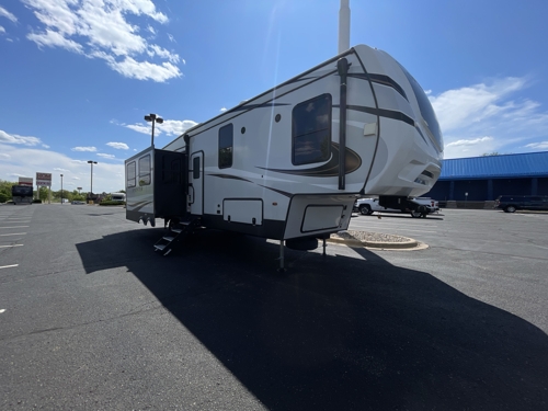 RV carousel image 1