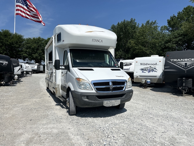 2007 Itasca Navion 23H — photo 1 of 8