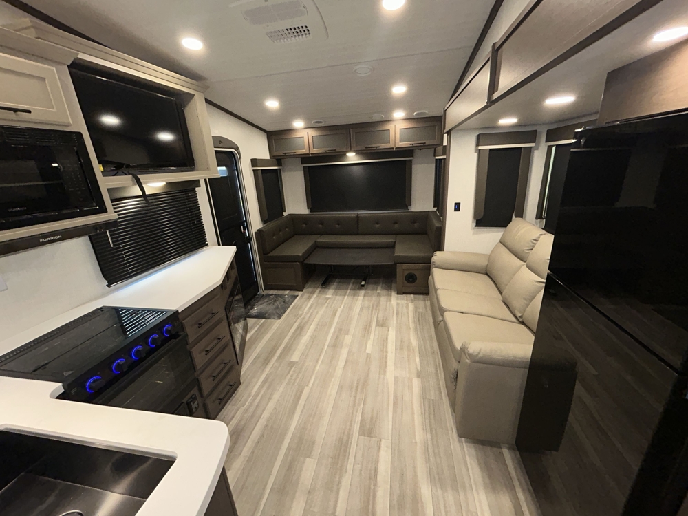 2026 Keystone Cougar 24RDS — photo 5 of 8