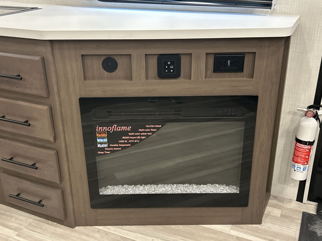 2026 Keystone Cougar 24RDS — photo 8 of 8