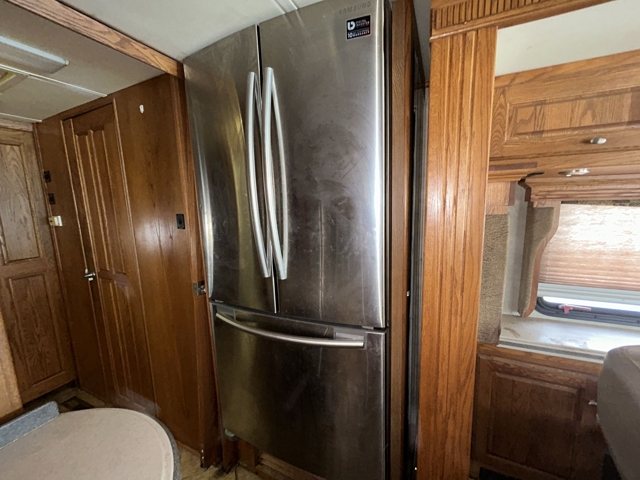 2005 Holiday Rambler Ambassador 38PDQ — photo 7 of 8