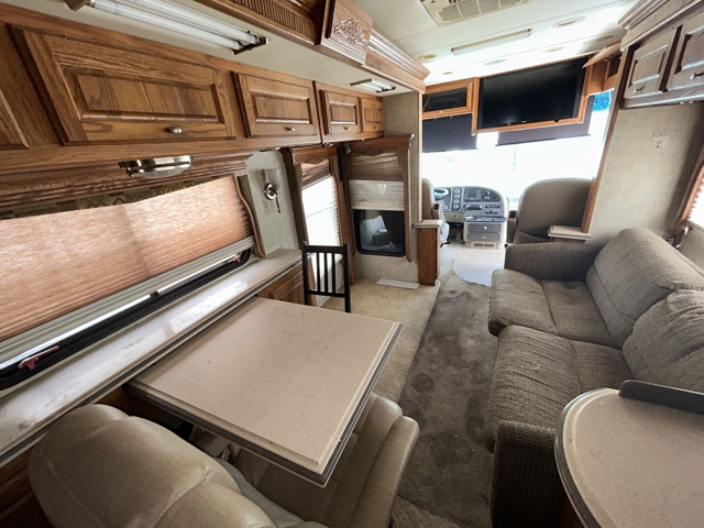 2005 Holiday Rambler Ambassador 38PDQ — photo 8 of 8