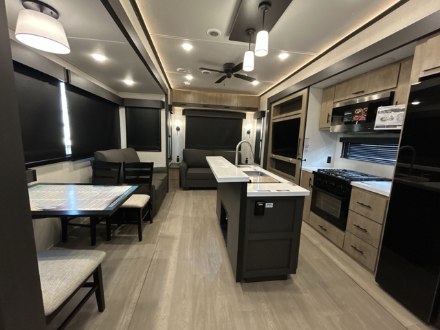 2026 Forest River Campsite Elite 32BAM — photo 4 of 8