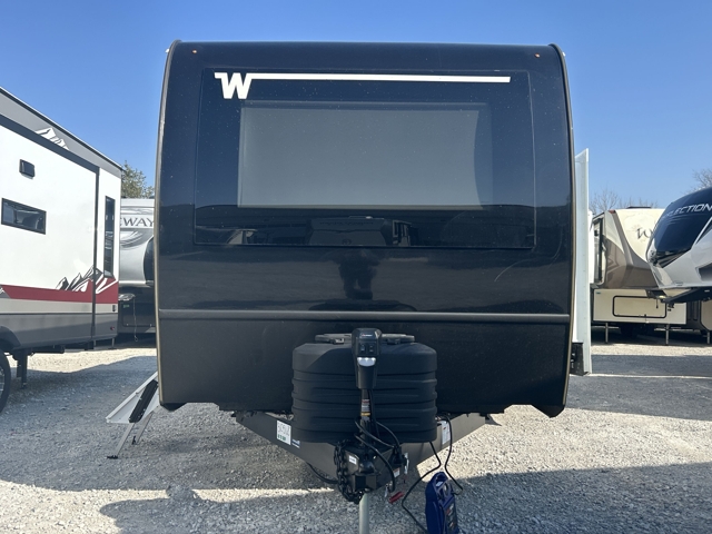 2026 Winnebago Thrive 28BHS — photo 3 of 8