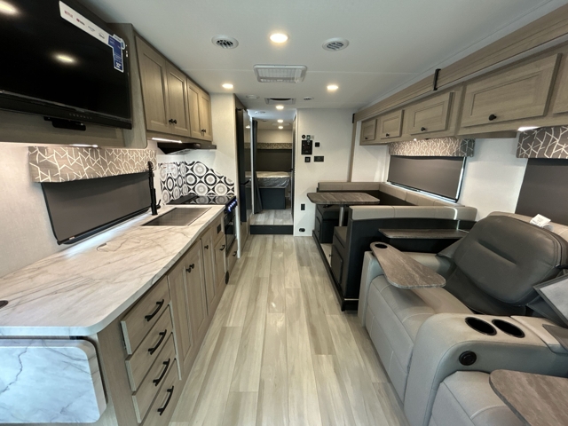 2026 Forest River Sunseeker 3010DSF — photo 4 of 8