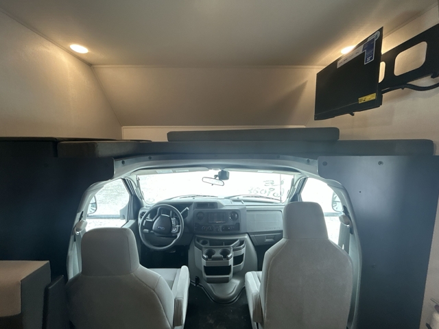 2026 Forest River Sunseeker LE 2150SF — photo 7 of 8