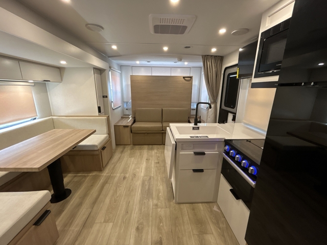 2026 Winnebago Thrive 22MBH — photo 6 of 8