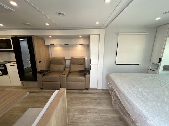 2026 Winnebago Thrive 22MLS — photo 4 of 8