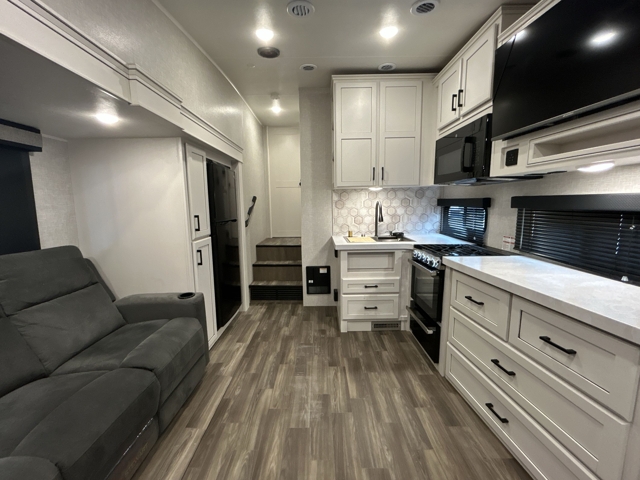 2025 Jayco Eagle HT 25RUC — photo 5 of 8