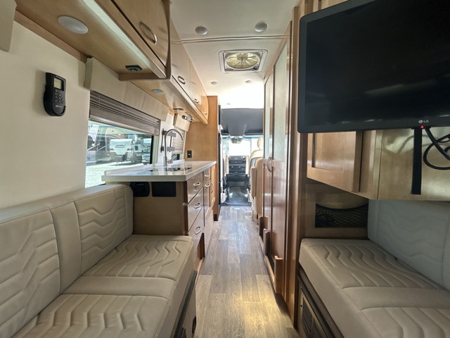 2023 Coachmen Galleria 24T — photo 7 of 8