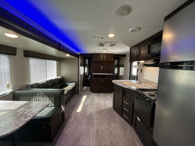 2019 K-Z RV Sportsmen LE 271BHLE — photo 5 of 8