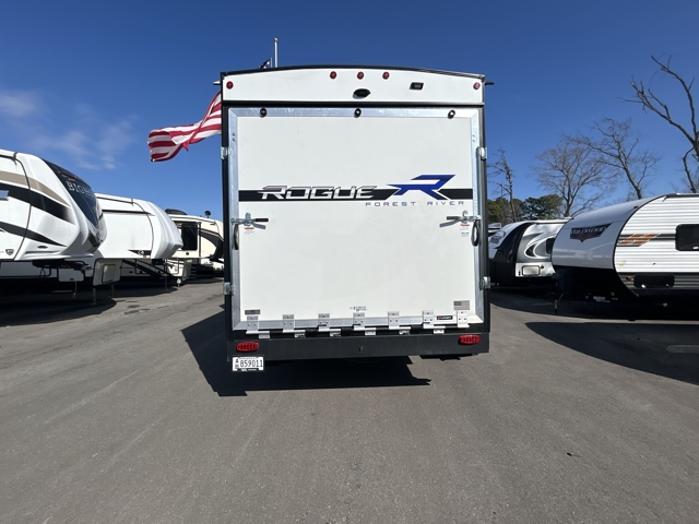 2024 Forest River Rogue 29SUT — photo 8 of 8