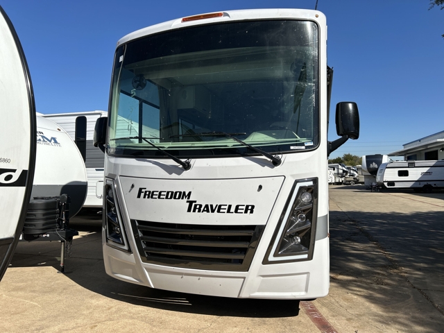 2026 Thor Freedom Traveler B30 — photo 5 of 8